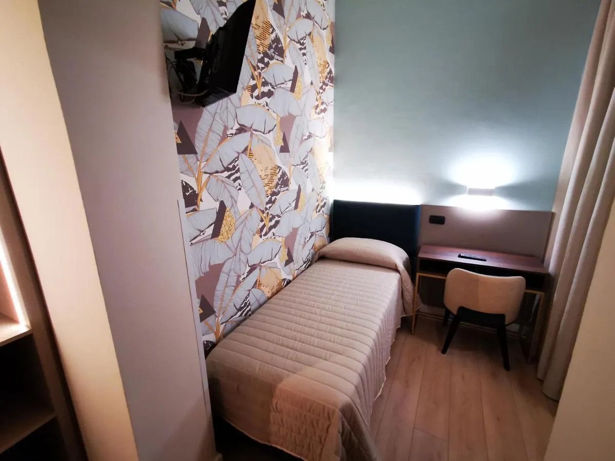 Hotel Balcony Firenze 3*,  Italia