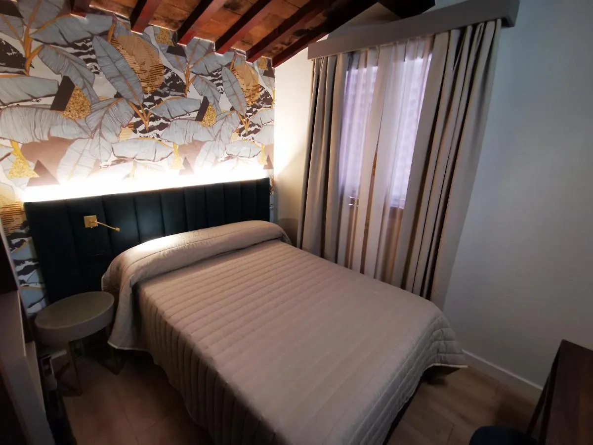 Hotel Balcony Firenze Italia
