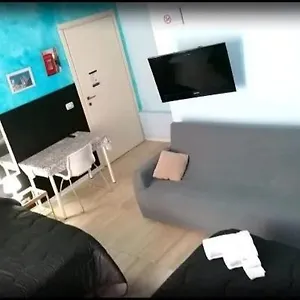 A Due Passi Италия