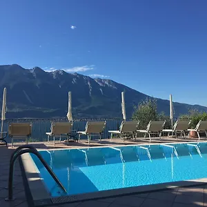 Hotel Belvedere Limone sul Garda