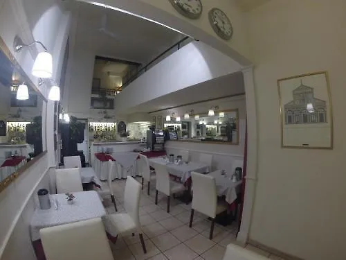 פירנצה Hotel Balcony